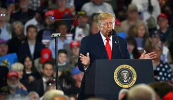 Trump sorprende al afirmar que instalaciones nucleares iraníes eran también "fábricas de drogas"