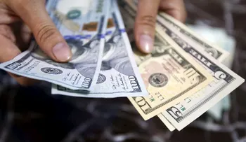 "Con los días contados": Directivo del Bank of America vaticina el fin de la era del dólar