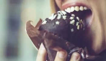 ¡Mucho cuidado! 6 signos de que estás comiendo mucha azúcar