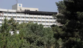 Reportan ataque de hombres armados en el Hotel Intercontinental de Afganistán