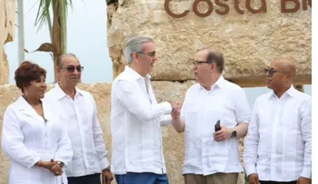 Presidente Abinader impulsa transformación de Boca Chica con millonaria inversión