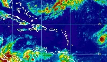 Puerto Rico e Islas Vírgenes se prepararan para Danny que bajó a categoría 1