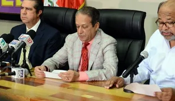 PLD acoge renuncia de asesor Joao Santana; dice caso es exclusivamente de Brasil