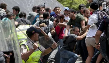 Fiscal venezolana admite "excesos policiales" en protestas