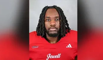 Fallece jugador de fútbol americano de William Jewell College tras sufrir emergencia médica en partido