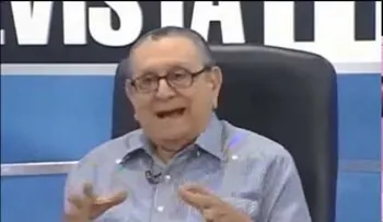 Julito Hazim le entra a Gómez Díaz 