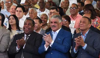 Miguel Vargas seguirá por cuatro años más como presidente del PRD 