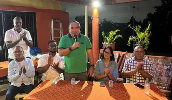 Robert Valenzuela se une a Fuerza del Pueblo