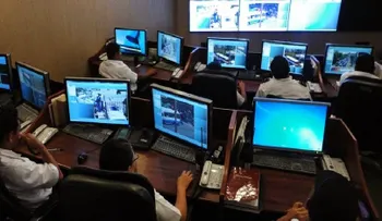 Empleados del 911 tienen 3 meses sin cobrar