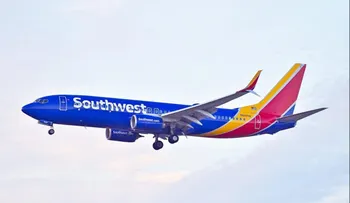 Avión en EEUU retorna tras olvidar desembarcar corazón para trasplante