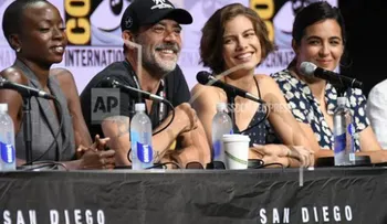 "Walking Dead" rinde homenaje a doble en la Comic-Con