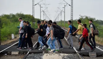 Los refugiados buscan una nueva ruta: Croacia