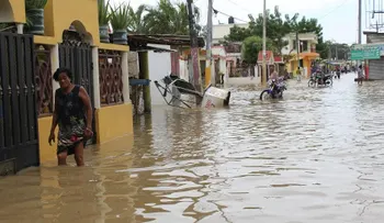 Suman 19 mil 098 desplazados por las lluvias   