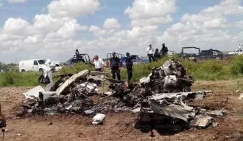 Se desploma avioneta en Sinaloa.