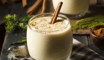 Cómo hacer un rico ponche de crema casero