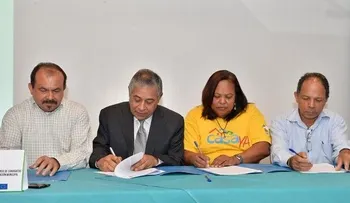 Candidatos por el DN firman acuerdo
