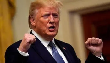 Renuncian 4 fiscales tras presión de Trump para reducir la pena a Roger Stone