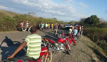 Cuatro muertos y dos heridos en un aparatoso accidente; síndico de Bánica y su esposa hospitalizados