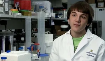 Un genio de 16 años crea un detector de cáncer