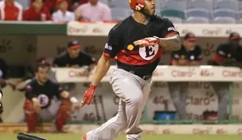Escogido vence a Toros en juego extra y se medirá en la final al Licey