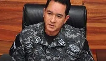 "Dime de que presumes y te diré de que careces"; "el que mucho habla, mucho yerra...Then ha sido un fiasco como Director PN