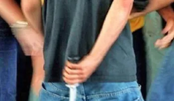 Joven de 18 años intenta degollar a otro que le cobraba un dinero