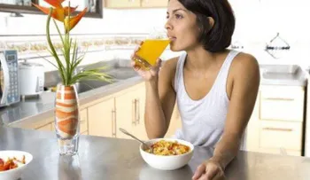 ¿Cuántas veces y a qué hora debemos comer cada día?