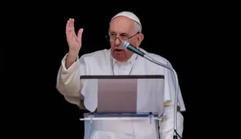 Francisco: "locura" de la guerra en Ucrania la están pagando inocentes