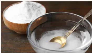 Bicarbonato y agua oxigenada: una mezcla útil para limpiar y blanquear