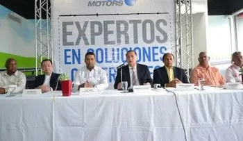 Sindicatos del transporte comprarían unos 1,300 vehículos nuevos