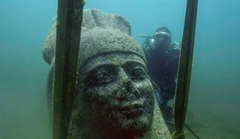 Impresionantes fotos: la Atlántida que emergió desde las aguas del Nilo