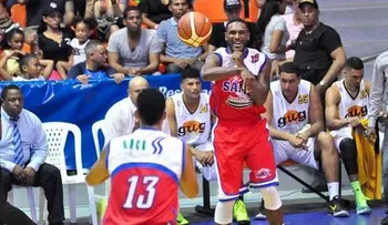 Abasaca quita forfeit en contra del GUG