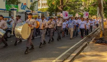 Industria y Comercio e Interior y Policía realizan caminata por la No Violencia contra la Mujer