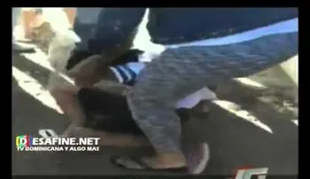 Embarazada le cae a golpes a un ladrón (VIDEO)