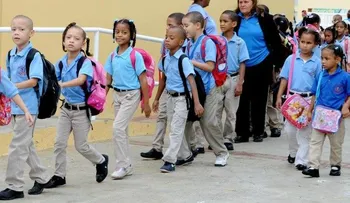 Educación llama estudiantes a reintegrarse a las clases este lunes 