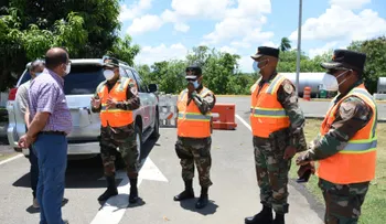 Director COMIPOL supervisa labores de adecuación para cierre cientos de pasos ilegales en autopista Dua