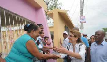 Carolina Mejía: El gobierno de Luis Abinder eliminará contaminación ambiental en playa de Boca Chica.