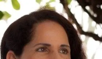 "Tú no eres dominicana, a ti hay que fusilarte, traidora", le gritaban a la escritora Ángela Hernández en el Mirador Sur