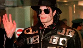 Michael Jackson era un pervertido: abusó de un niño de cinco años, y se casó con otro de 10 