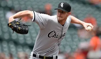 Medias Blancas y Orioles dividen en doble cartelera