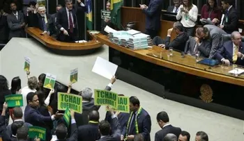 Diputados decidirán hoy si habrá juicio político contra presidenta brasileña