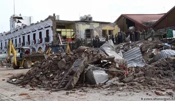  Sube a 90 el número de muertos por el terremoto en México 