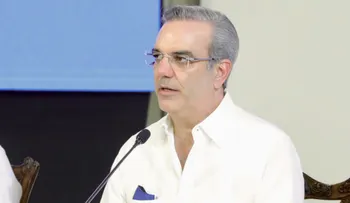 Presidente Abinader habilita vuelos a bajo precio y otras facilidades para diáspora que visita el país por fiestas navideñas