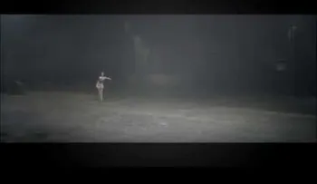 La bailarina se enfrenta con un caballo. ¡Es toda una obra maestra!  (VIDEO)