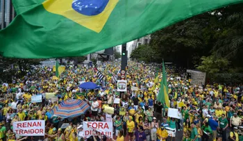Multitudinarias manifestaciones contra gobierno de la presidenta Dilma Rousseff
