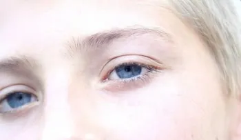 Según científicos: Las personas con ojos claros tienen más posibilidad de ser alcohólica 