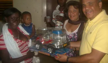 Entregan juguetes a niños en el hospital Jaime Mota de Barahona