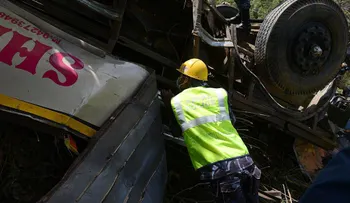 Mortal accidente de bus deja varios muertos y decenas de heridos en la India