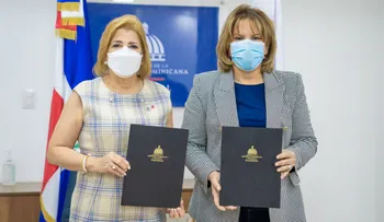 Plan Social y Fundación Operación Sonrisas firman acuerdo para asistir a niños con labio fisurado y paladar hendido