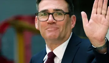 Andy Burnham asume el liderazgo del Partido Laborista